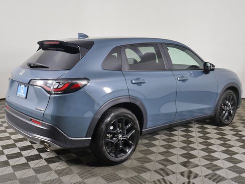 Used 2024 Honda HR-V Sport image 9