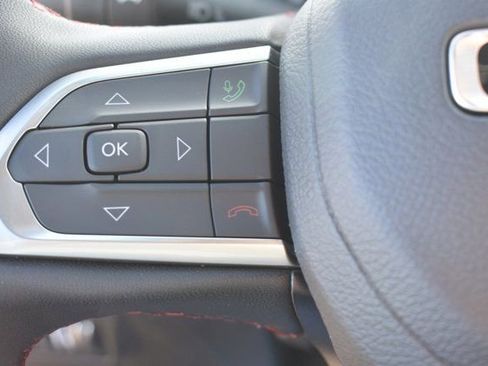 New 2026 Jeep Compass Trailhawk image 22