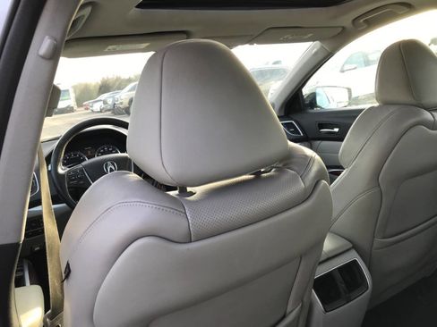 Used 2015 Acura TLX V6 w/Advance 4dr Sedan Package image 21