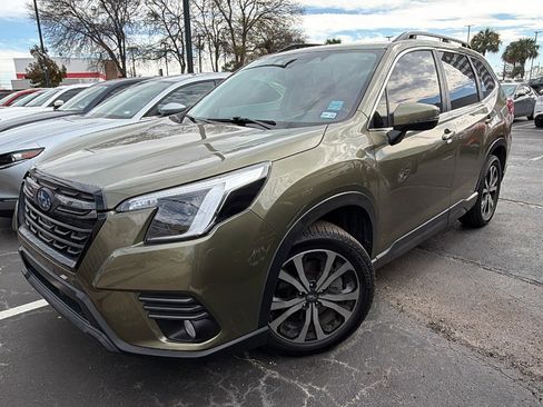 Used 2023 Subaru Forester Limited image 2