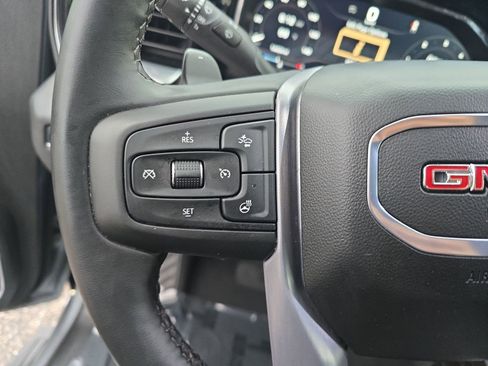 Used 2025 GMC Sierra 1500 Elevation w/ Elevation Premium Package AWD/4WD image 19