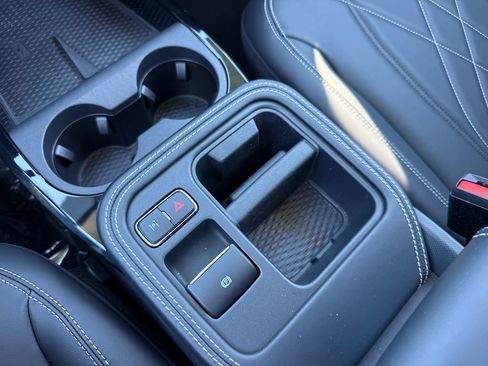 Used 2025 Ford Mustang Mach-E Select image 23