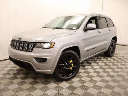Used 2018 Jeep Grand Cherokee Altitude