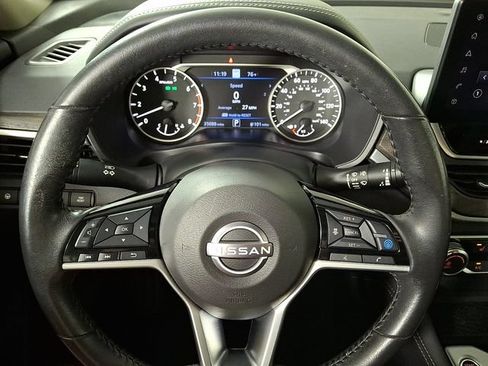 Used 2023 Nissan Altima 2.5 SV w/ SV Premium Package AWD/4WD image 20