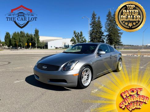 Used 2004 INFINITI G35 Coupe w/ Premium Pkg RWD image 1