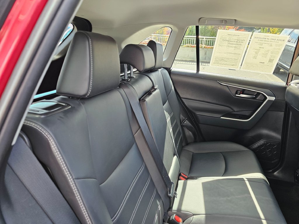 Used 2021 Toyota RAV4 XLE Premium AWD/4WD image 13