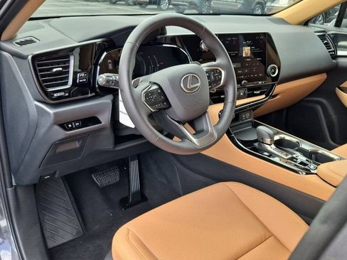 Used 2026 Lexus NX 350h FWD w/ Accessory Package (Z1) image 4