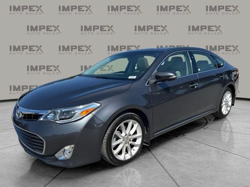 Used 2014 Toyota Avalon Limited FWD image 1
