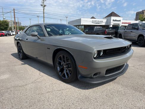Used 2023 Dodge Challenger R/T w/ Blacktop Package RWD image 3