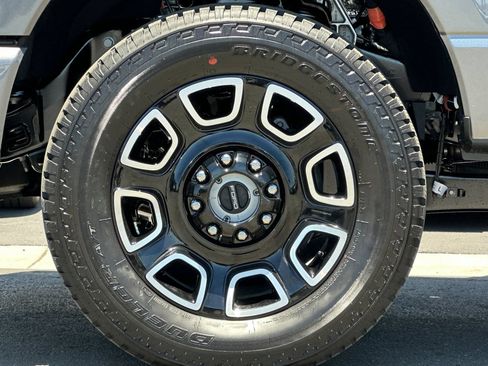 New 2026 Ford F250 Platinum AWD/4WD image 24