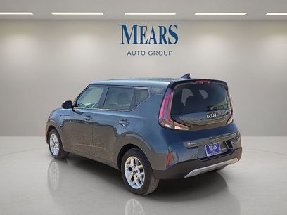Used 2025 Kia Soul LX w/ LX Technology Package
