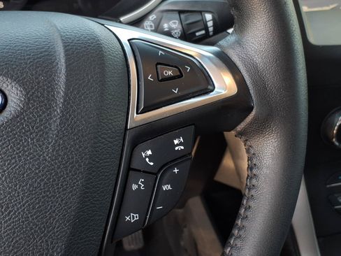 Used 2019 Ford Edge SEL w/ Equipment Group 201A FWD image 25