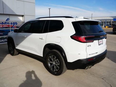 Used 2024 GMC Acadia AT4 image 38