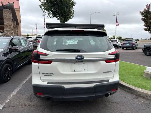 Used 2024 Subaru Ascent 8-Passenger AWD/4WD image 12