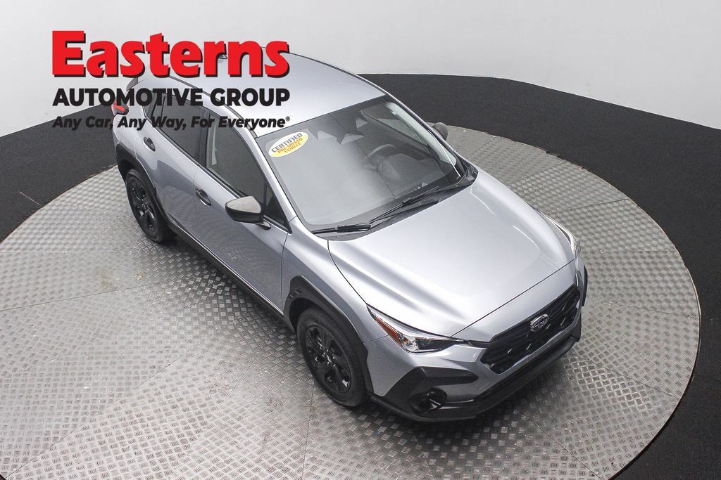 Used 2024 Subaru Crosstrek 2.0i AWD/4WD image 3