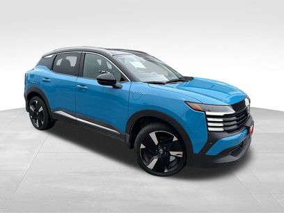 Certified 2025 Nissan Kicks SR