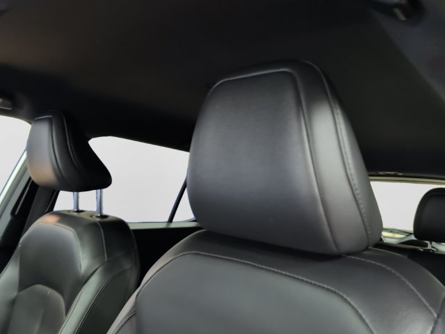 Certified 2026 Subaru Outback Premium AWD/4WD image 12