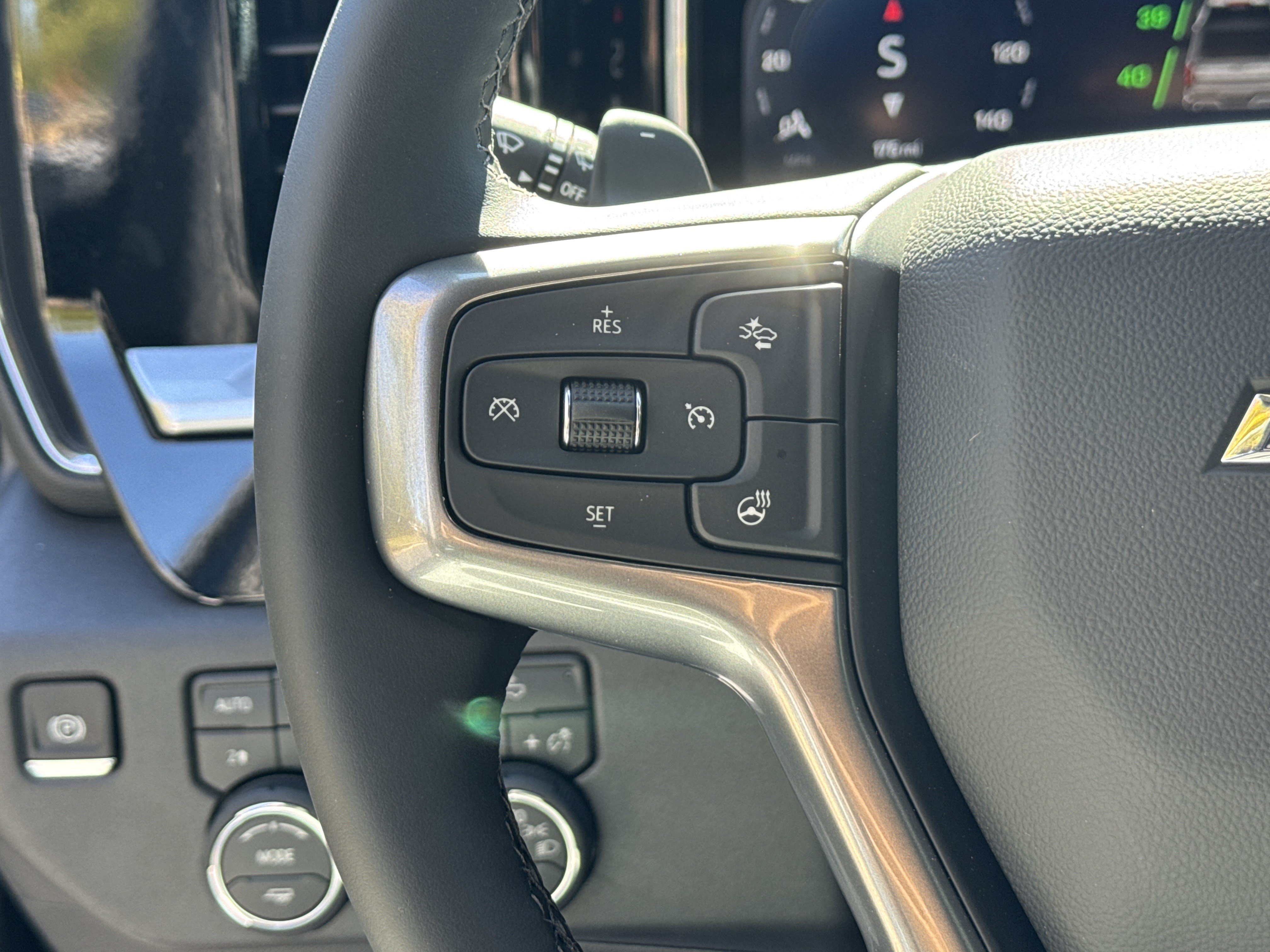 New 2026 Chevrolet Silverado 1500 RST w/ Z71 Off-Road Package AWD/4WD image 24