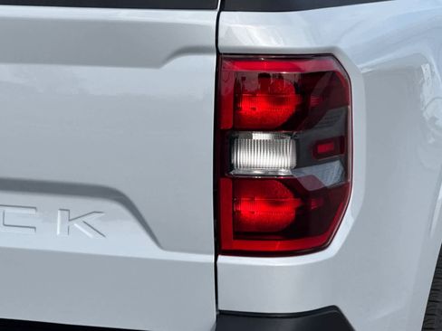 New 2026 Ford Maverick Lariat w/ Black Appearance Package image 34