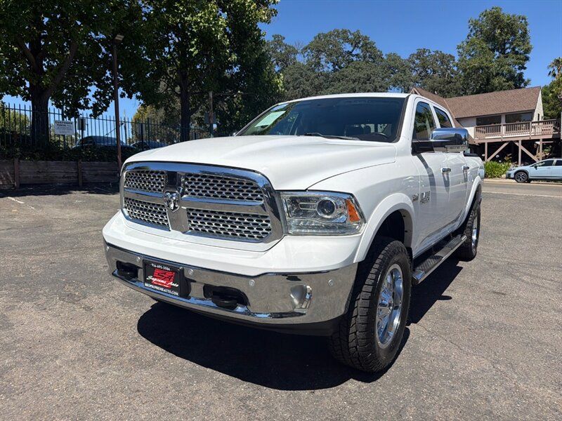 Used 2018 RAM 1500 Laramie w/ Convenience Group AWD/4WD image 3