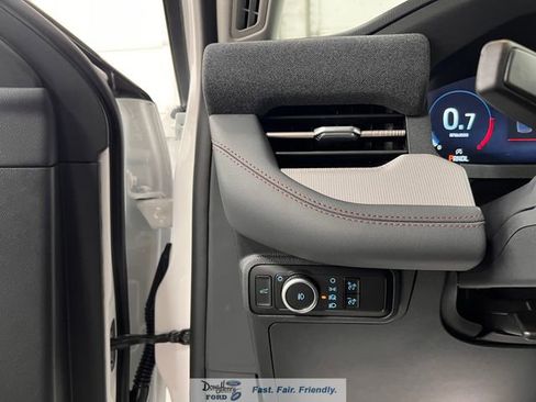 New 2026 Ford Explorer Active w/ Active Comfort Package RWD image 23