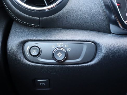 New 2026 Chevrolet Blazer LT w/ Convenience Package image 18