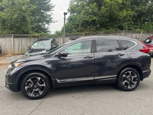 Used 2017 Honda CR-V Touring image 4