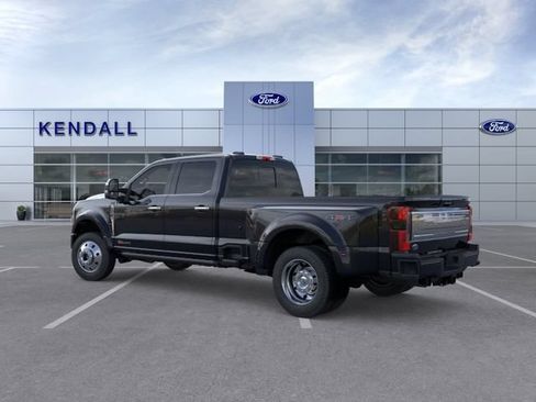 New 2026 Ford F450 Platinum w/ Platinum Plus Package AWD/4WD image 4