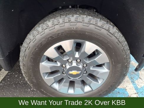 Used 2022 Chevrolet Silverado 2500 Custom w/ Custom Convenience Package image 19