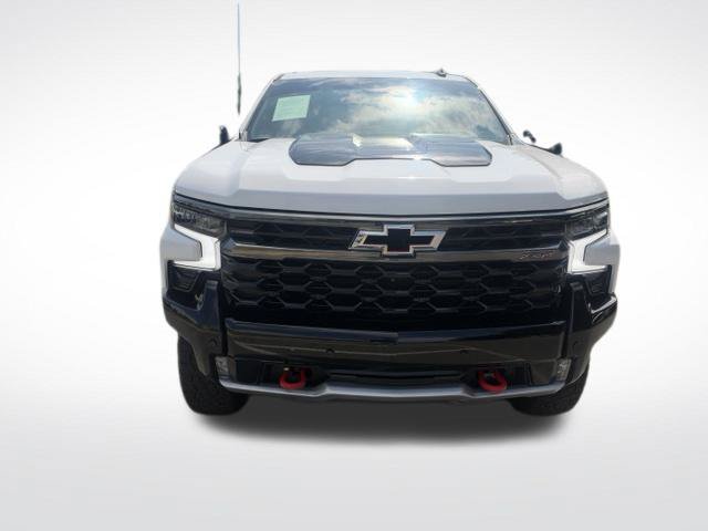 Used 2025 Chevrolet Silverado 1500 ZR2 w/ Technology Package AWD/4WD image 2