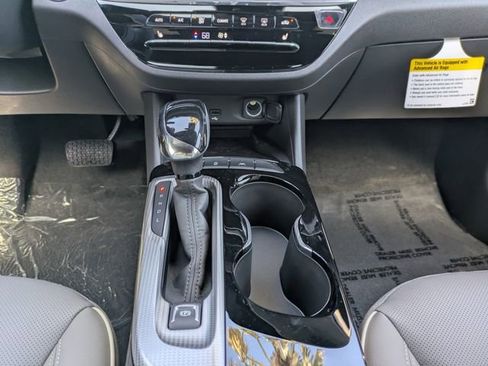 New 2026 Buick Envista Avenir image 23