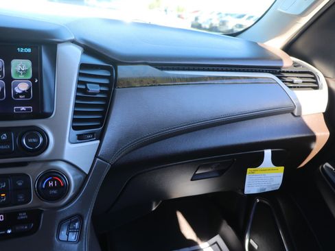 Used 2017 GMC Yukon XL Denali w/ Open Road Package image 29