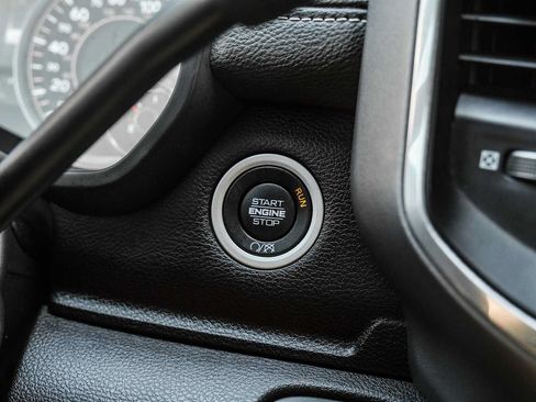 Used 2022 RAM 2500 Laramie w/ Night Edition AWD/4WD image 21