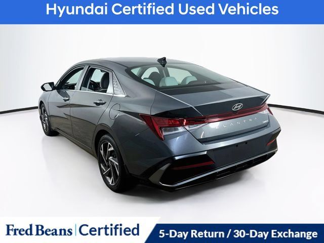 Certified 2026 Hyundai Elantra Limited FWD image 11