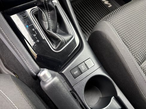 Used 2018 Toyota Corolla iM image 34