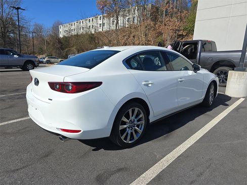 Used 2023 MAZDA MAZDA3 s image 2