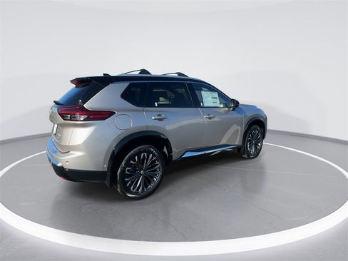 New 2026 Nissan Rogue Platinum image 8