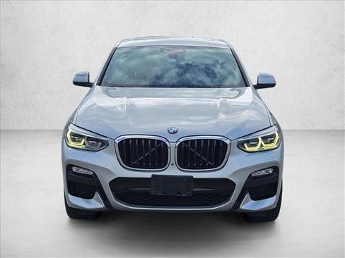 Used 2019 BMW X4 xDrive30i w/ Executive Package image 2