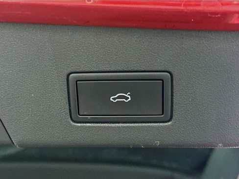 Used 2024 Volkswagen ID.4 S image 31