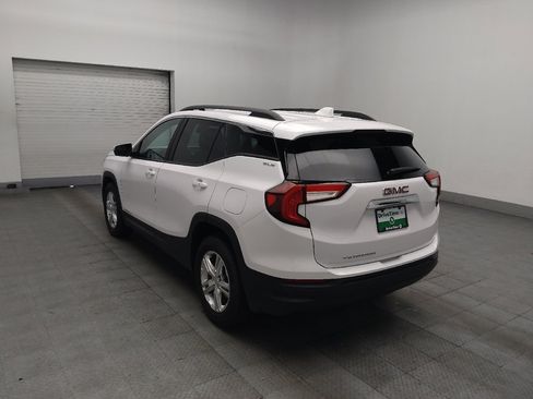 Used 2022 GMC Terrain SLE w/ Driver Convenience Package FWD image 5