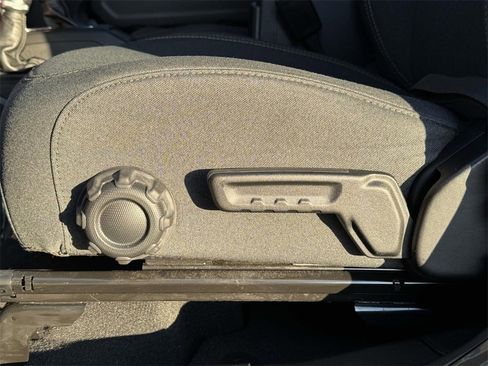 Used 2025 Jeep Gladiator Willys image 28