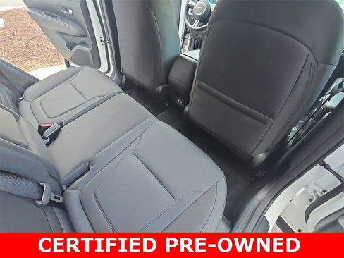 Used 2025 Hyundai Tucson SE image 12