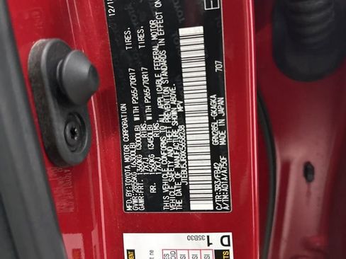 Used 2019 Toyota 4Runner SR5 image 32