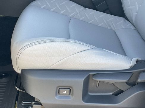 New 2026 Toyota Tacoma SR5 AWD/4WD image 18