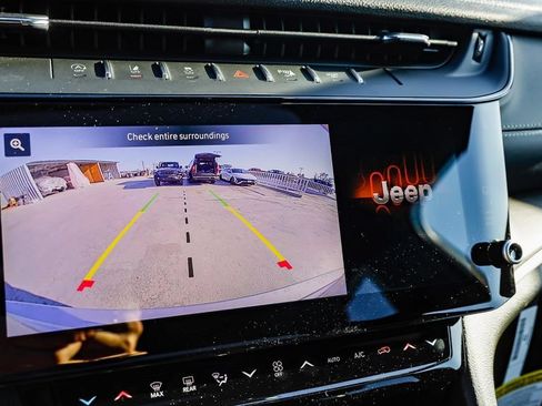New 2026 Jeep Grand Cherokee Altitude RWD image 29