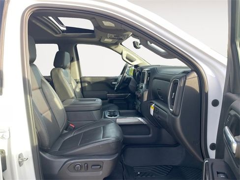 Used 2020 Chevrolet Silverado 1500 LTZ w/ LTZ Premium Package image 15