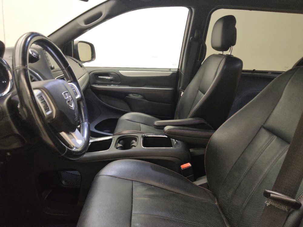 Used 2019 Dodge Grand Caravan GT FWD image 17