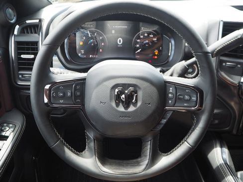 New 2025 RAM 2500 Limited image 29