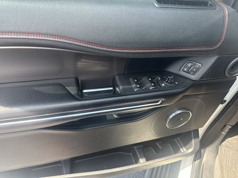 Used 2020 Ford Expedition Max Limited w/ Equipment Group 303A AWD/4WD image 17