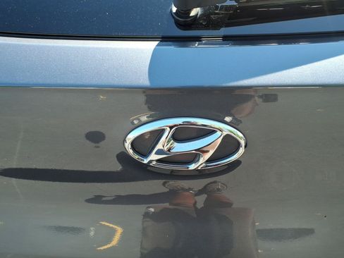 Used 2019 Hyundai Tucson Value AWD/4WD image 13